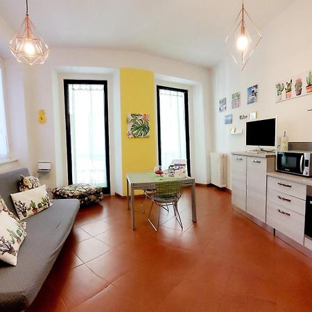 Appartement Le 5 vie à Verbania Extérieur photo