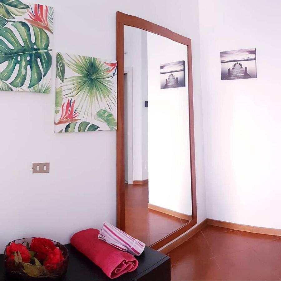 Appartement Le 5 vie à Verbania Extérieur photo