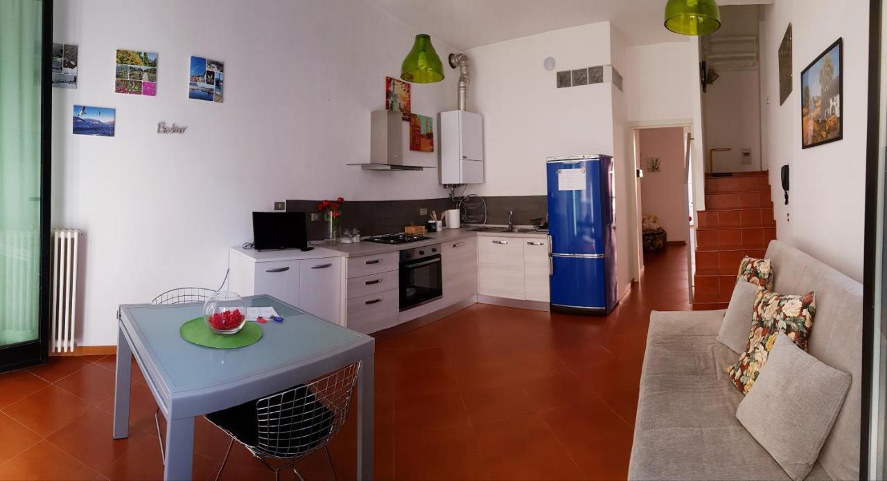 Appartement Le 5 vie à Verbania Extérieur photo
