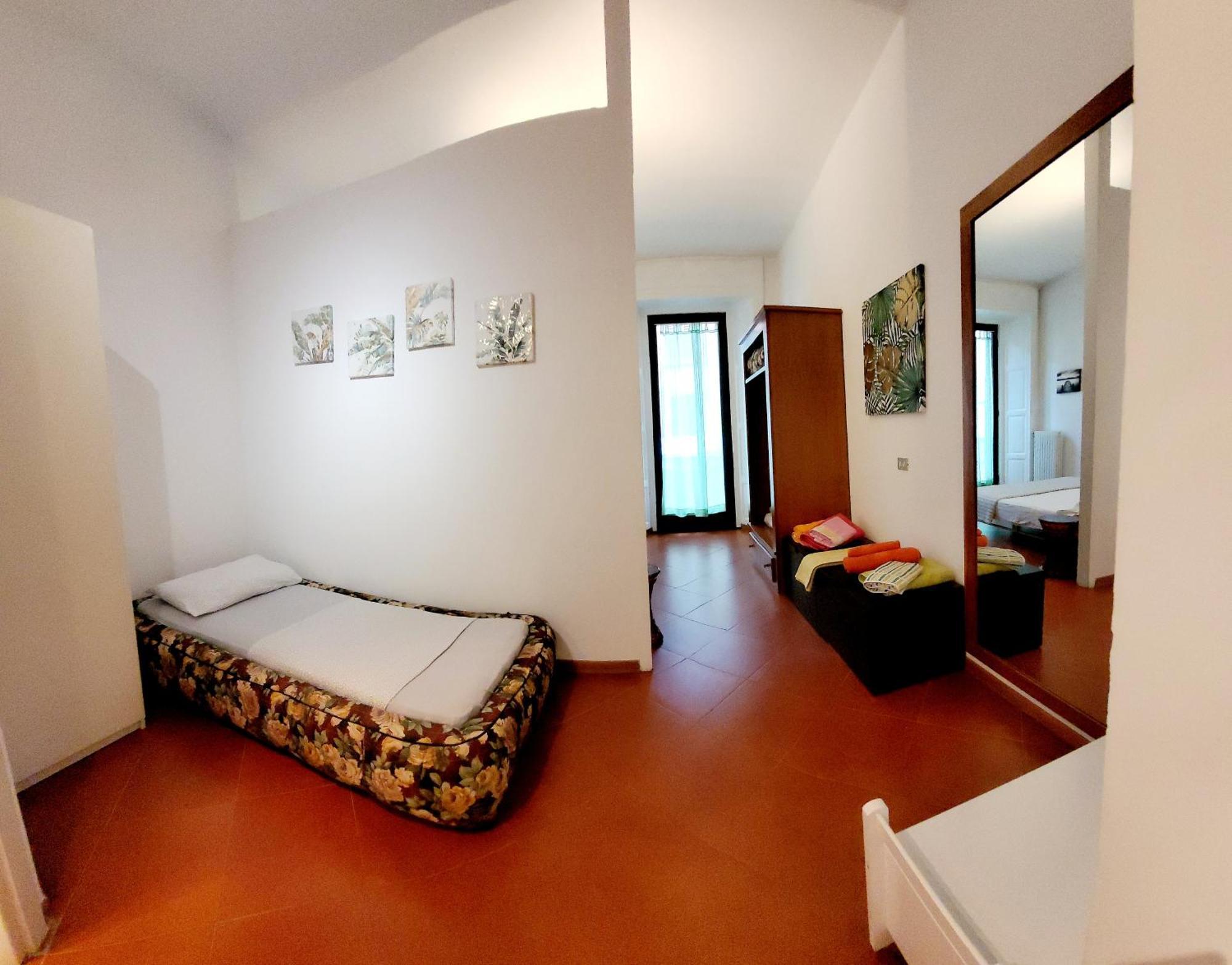 Appartement Le 5 vie à Verbania Extérieur photo