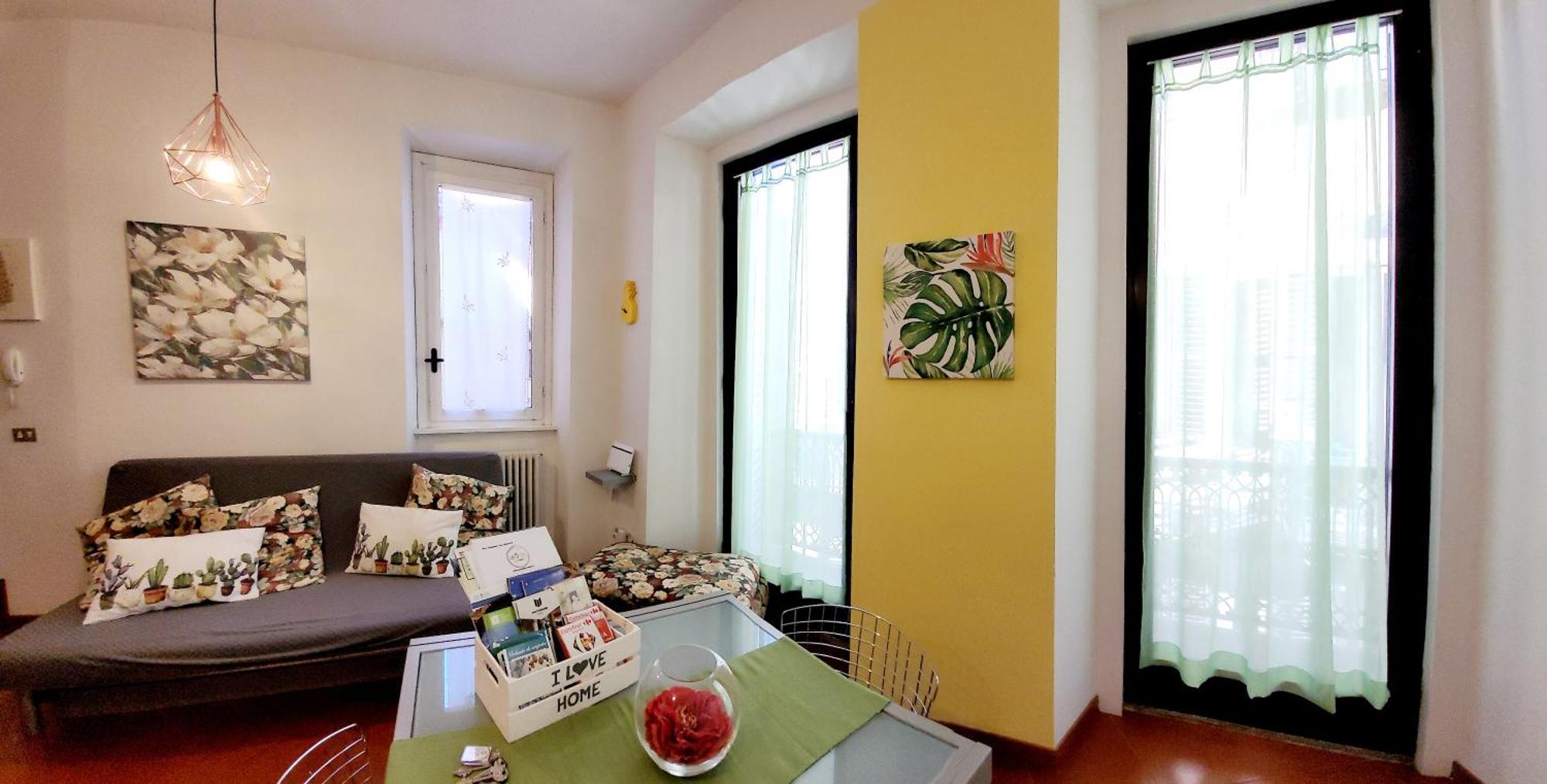 Appartement Le 5 vie à Verbania Extérieur photo